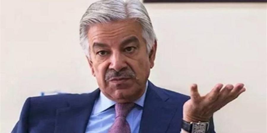 وزير
      الدفاع
      الباكستاني
      يحذر
      من
      "حرب
      مفتوحة"
      في
      حال
      فشل
      المحادثات
      مع
      أفغانستان