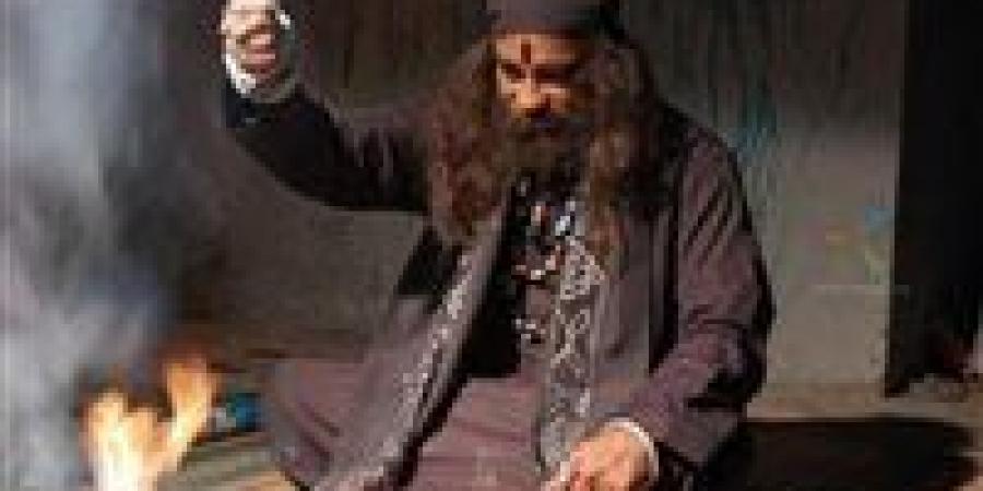 القبض
      على
      "الشيخ"
      نصب
      على
      الأهالي
      بـ
      الدجل
      والشعوذة
      في
      الإسكندرية