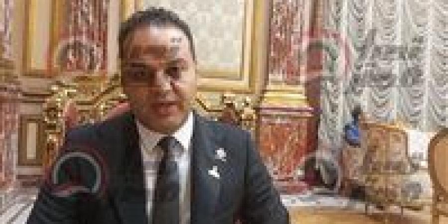 النائب
      الحسيني
      الليثي:
      سنعمل
      على
      تطوير
      كافة
      مراكز
      الشباب
      وإنشاء
      مباردات
      تخدم
      جميع
      القطاعات
      بالصعيد