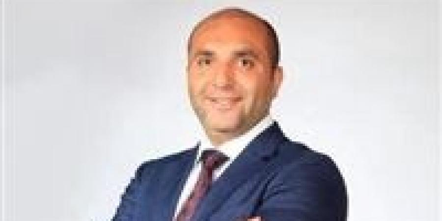 بعد
      انتخابه
      وكيلا..
      هاني
      العتال:
      لجنة
      الشباب
      تعمل
      بروح
      الفريق
      لتعميق
      وعي
      الشباب
      والنهوض
      بقطاع
      الرياضة
      المصرية