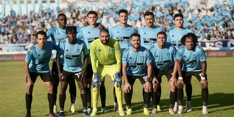 وليد
      خليل
      يكشف
      عن
      مشروعه
      الاستثماري
      للنهوض
      بغزل
      المحلة