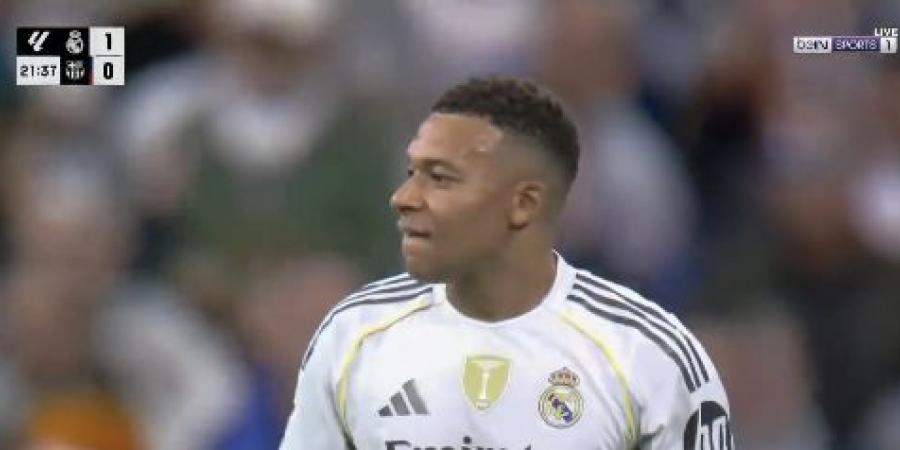 جود
      بيلينجهام
      يصنع
      وكيليان
      مبابي
      يسجل..
      ريال
      مدريد
      يتقدم
      على
      برشلونة
      في
      الكلاسيكو
