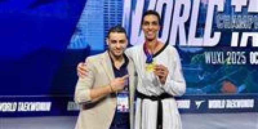رئيس
      بعثة
      التايكوندو:
      ربنا
      عوض
      سيف
      عيسى
      بعد
      صبر
      طويل