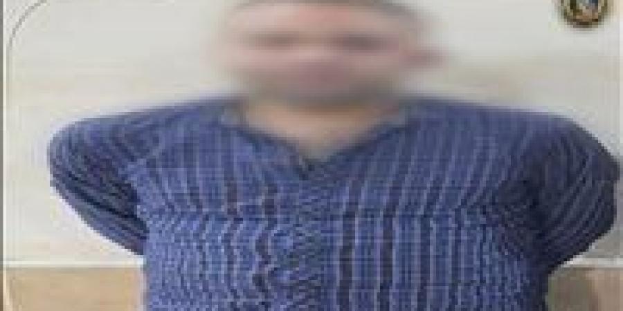 اعترافات
      صادمة
      في
      جريمة
      صغار
      الهرم..
      صاحب
      محل
      يروي
      كيف
      أنهى
      حياة
      عشيقته
      وأطفالها
      الثلاثة