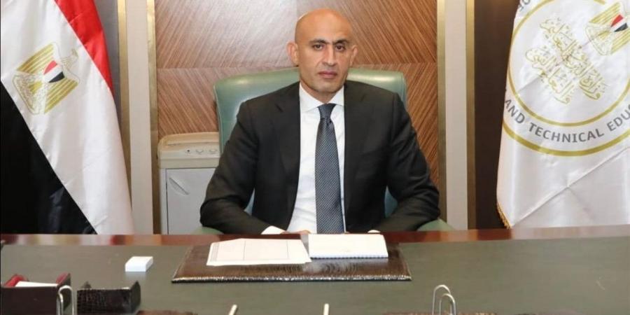 بالتعاون
      مع
      الإمارات..
      خطوة
      جديدة
      لتطوير
      مدارس
      التعليم
      الفني
