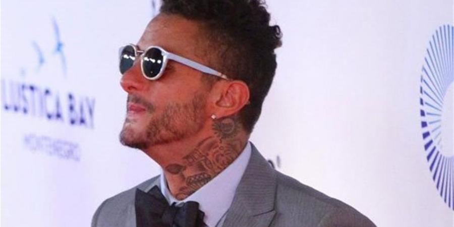 أحمد
      الفيشاوي
      يواصل
      نشاطه
      السينمائي
      بين
      "حين
      يكتب
      الحب"
      و"سفاح
      التجمع"