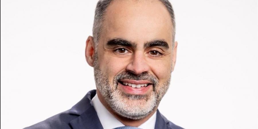 رئيس
      مفوضية
      السفر
      الأوروبية:
      المتحف
      المصري
      الكبير
      جسر
      بين
      ماضي
      مصر
      ومستقبل
      العالم
      (خاص)