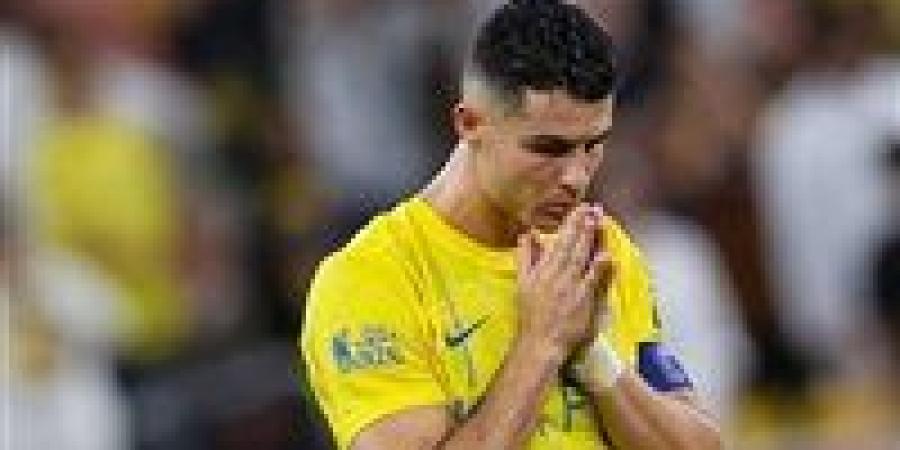 خسر
      13
      بطولة|
      كريستيانو
      رونالدو..
      ثلاث
      سنوات
      من
      الإحباط
      مع
      النصر