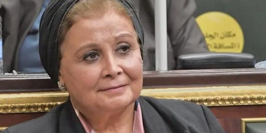 عبلة
      الألفى:
      توافر
      المشورة
      الأسرية
      داخل
      الوحدات
      الصحية
      على
      مستوى
      الجمهورية