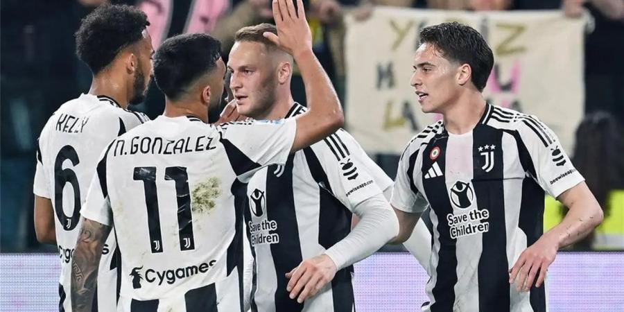 مدرب
      بورنموث
      مرشح
      لتدريب
      يوفنتوس