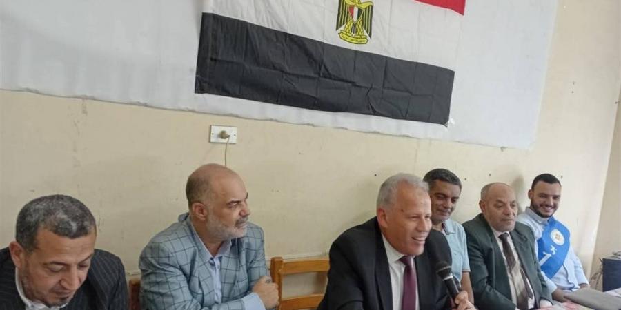 "منصات
      التسويق
      الشبكي..
      وعود
      وهمية
      وخسائر
      حقيقية"..
      ندوة
      برياضة
      الغربية