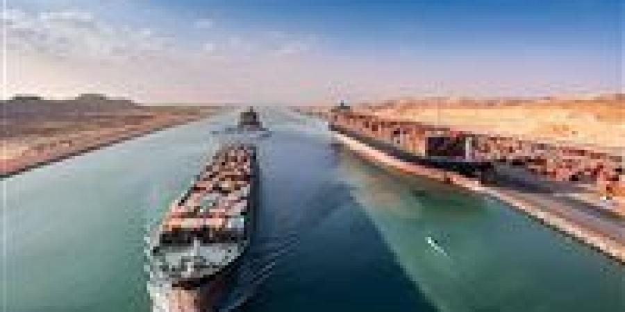 باستثمارات
      تتجاوز
      75
      مليون
      دولار..3
      مشروعات
      صناعية
      جديدة
      في
      قناة
      السويس