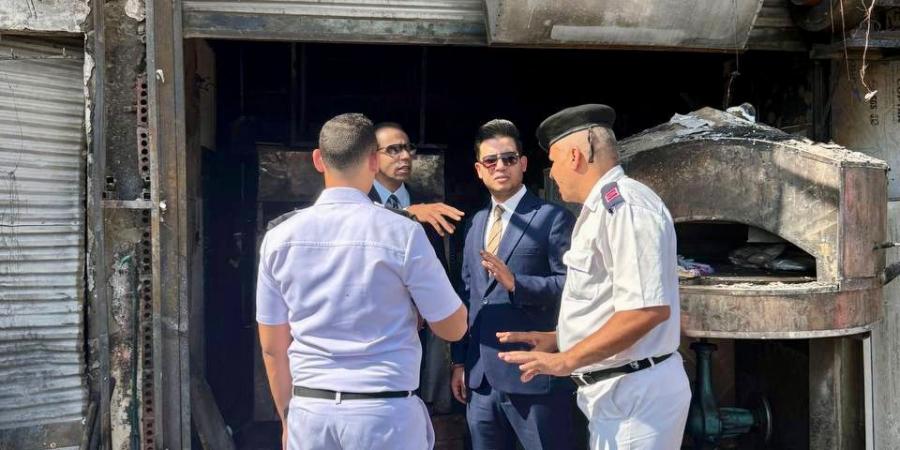 انفجار
      أسطوانة
      غاز
      يشعل
      مخبزًا
      تحت
      عقار
      بأسوان..
      والنيابة
      الإدارية
      تكشف
      مفاجآت
      في
      المعاينة