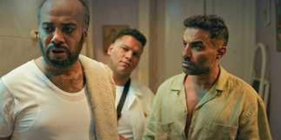 هيوحشنا
      كلامكم
      الحلو..
      حاتم
      صلاح
      يوجه
      رسالة
      قبل
      عرض
      آخر
      حلقات
      مسلسل
      ابن
      النادي