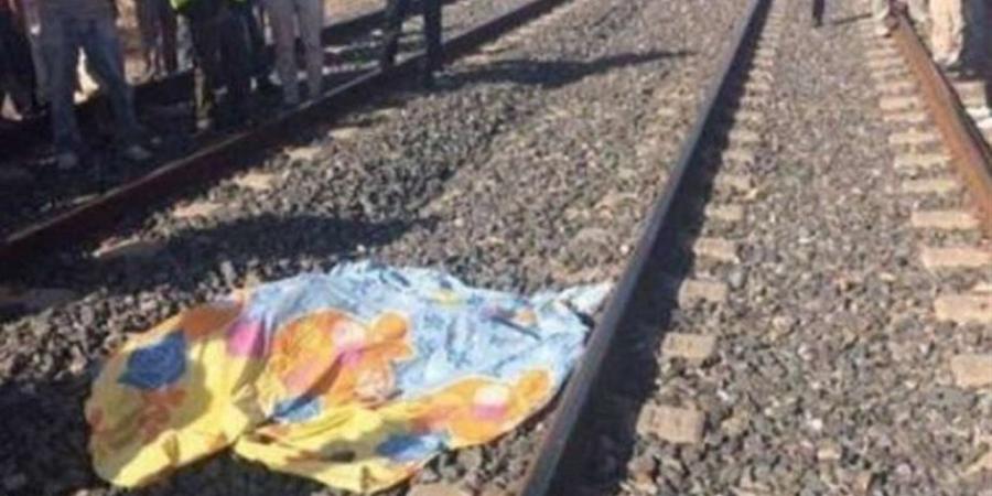 تفاصيل
      مصرع
      4
      عمال
      صعقًا
      بالكهرباء
      أثناء
      تركيب
      لافتة
      داخل
      مزرعة
      في
      قنا