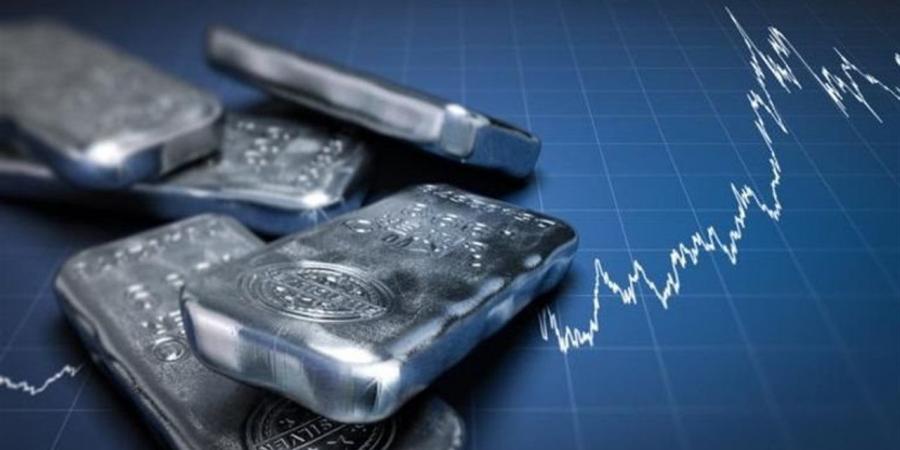 تراجعات
      مؤشرات
      التداول
      علي
      أونصة
      الفضة
      عالميا
      اليوم