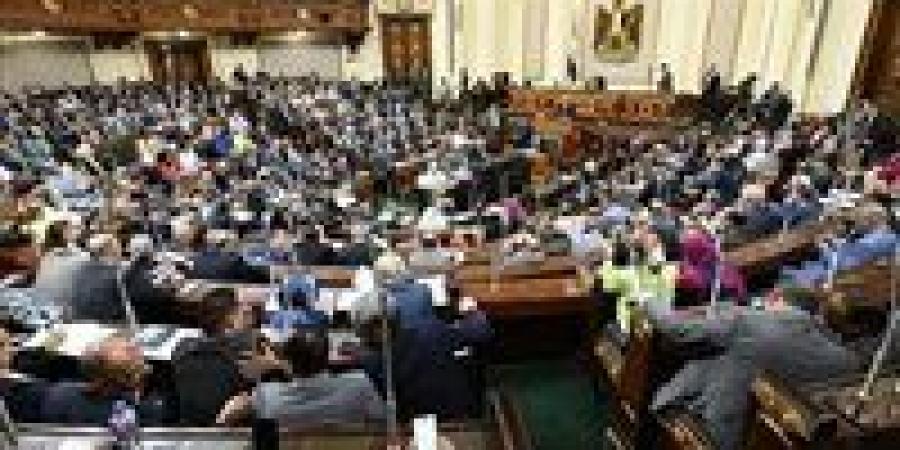 تخصص
      لصالح
      مباني
      وزارة
      الخارجية
      بالخارج..
      مشروع
      قانون
      أمام
      البرلمان
      لفرض
      رسوم
      50
      جنيه
      على
      التصديقات
      و20
      دولار
      على
      التأشيرات
      بسفارات
      مصر
      بالخارج