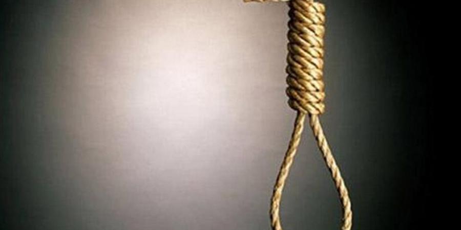 الجريمة
      الغامضة..
      العثور
      على
      طالب
      الإعدادي
      مشنوقًا
      بسلك
      داخل
      معلف
      مواشي
      قديم
      بالجيزة