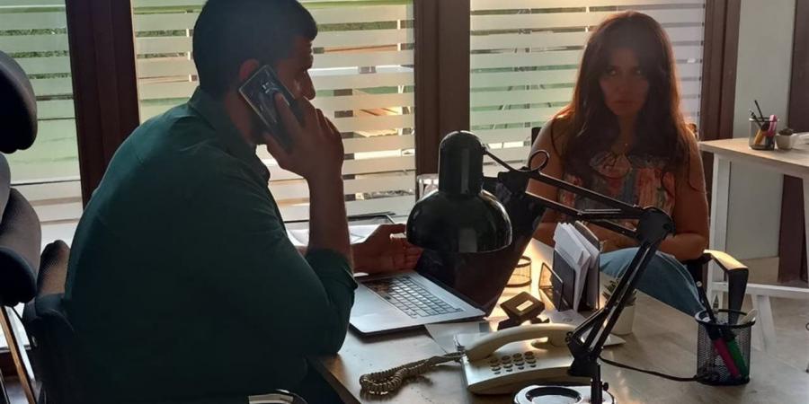 كريم
      بوجي
      يدخل
      في
      صراع
      مع
      كمال
      أبو
      رية
      بسبب
      غادة
      عادل
      في
      وتر
      حساس
      2