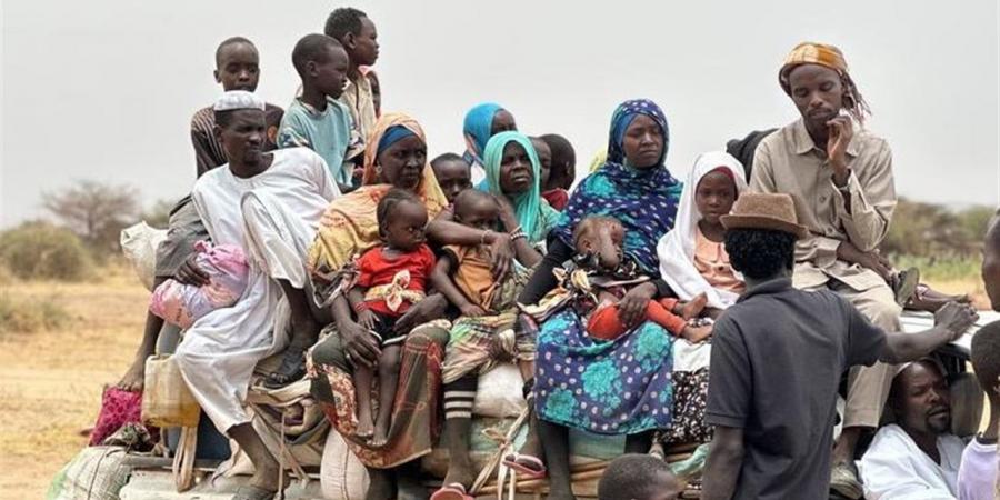 نزوح
      جماعي
      من
      مدينة
      بارا
      وسط
      أزمة
      إنسانية
      متفاقمة
      ونقص
      حاد
      في
      الغذاء
      والمياه