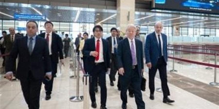 رئيس
      "جايكا"
      اليابانية
      يصل
      القاهرة
      للمشاركة
      في
      افتتاح
      المتحف
      المصري
      الكبير