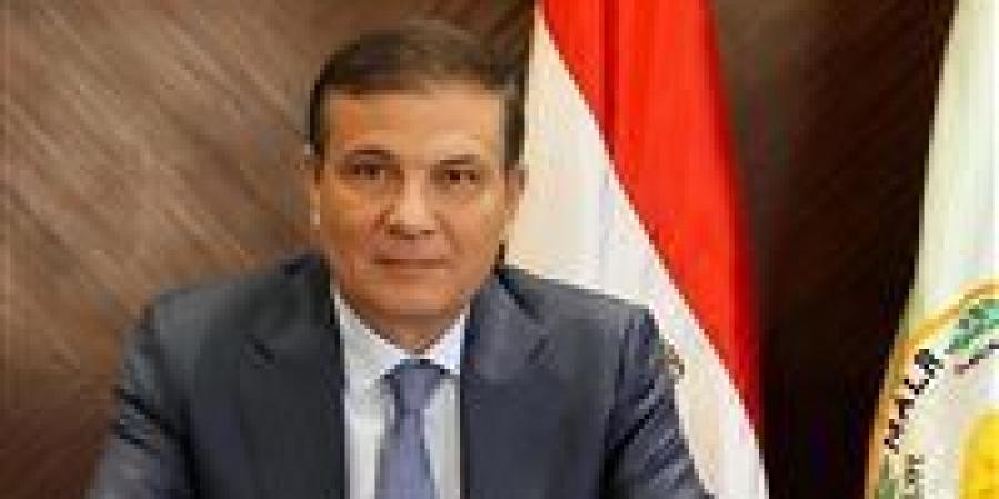 وزير
      الزراعة:
      المتحف
      المصري
      الكبير
      ميلاد
      حضاري
      جديد
      ورسالة
      قوة
      للعالم