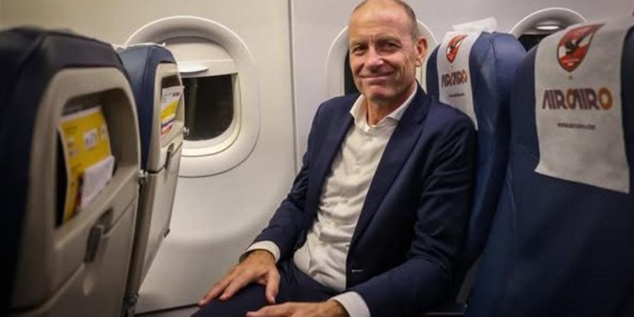 انتظام
      إمام
      عاشور
      في
      تدريبات
      الأهلي
      قبل
      السفر
      الإمارات