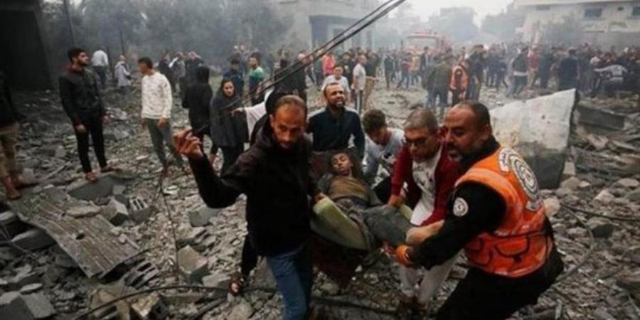 شهداء
      وجرحى
      جراء
      قصف
      الاحتلال
      الإسرائيلي
      مناطق
      متفرقة
      في
      قطاع
      غزة