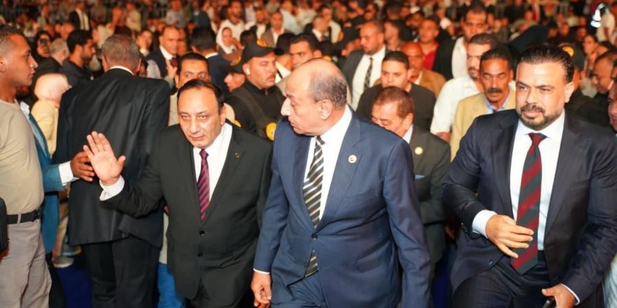 مؤتمر
      حاشد
      لدعم
      مرشحي
      "حماة
      الوطن"
      بالإسكندرية
      بحضور
      الفريق
      عباس
      حلمي
      ..
      صور