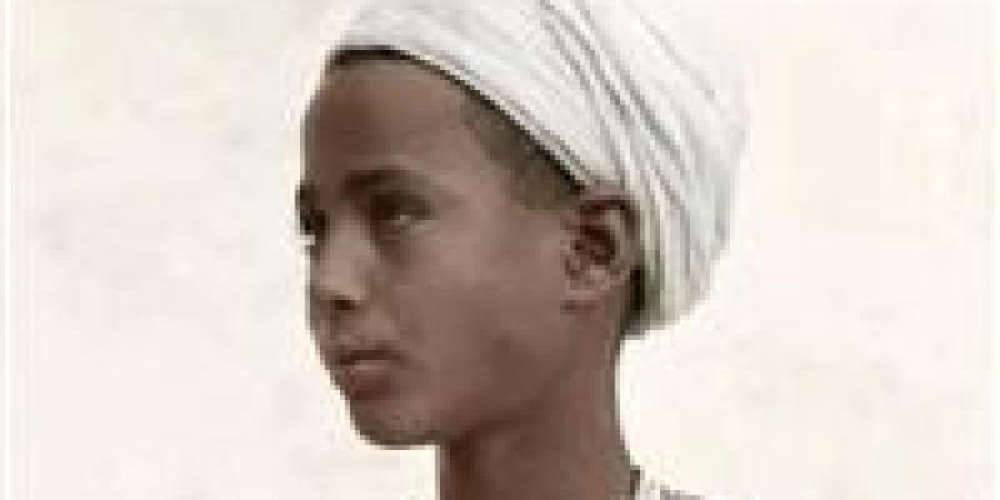 نجل
      مكتشف
      مقبرة
      توت
      عنخ
      آمون:
      والدي
      استعاد
      حقه
      بعد
      قرن
      من
      النسيان