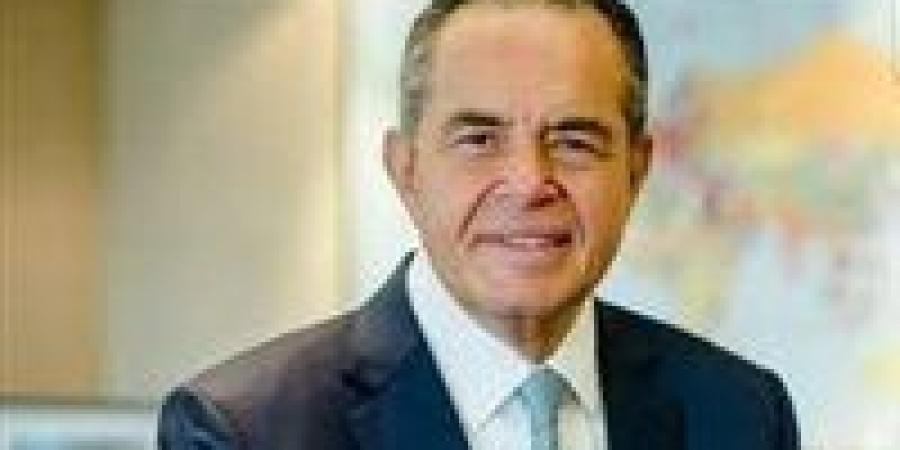 رئيس
      مجموعة
      منصور:
      فخورون
      بالمشاركة
      في
      إنجاز
      وطني
      يظل
      مصدر
      فخر