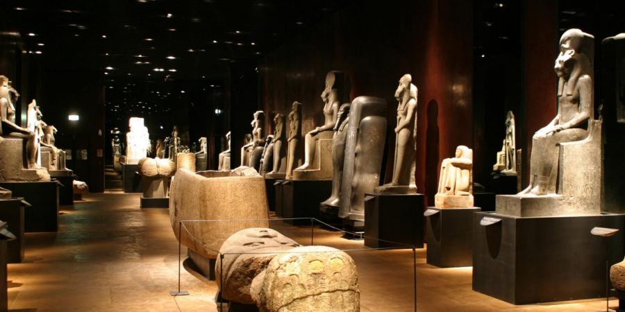 المتحف
      المصري
      الكبير
      ومتحف
      المقاومة
      الصينية..
      رسالتان
      من
      التاريخ
      إلى
      المستقبل