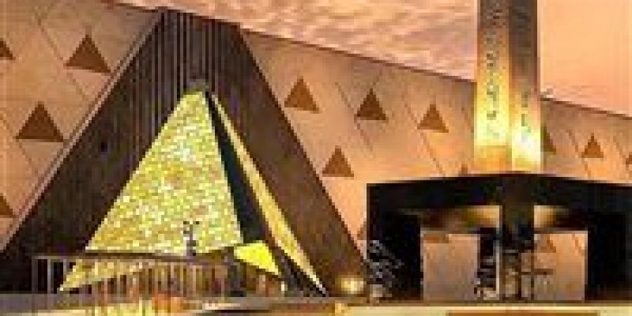 أحمد
      عز:
      المتحف
      المصري
      الكبير
      إعادة
      بث
      لحضارة
      7
      آلاف
      عام