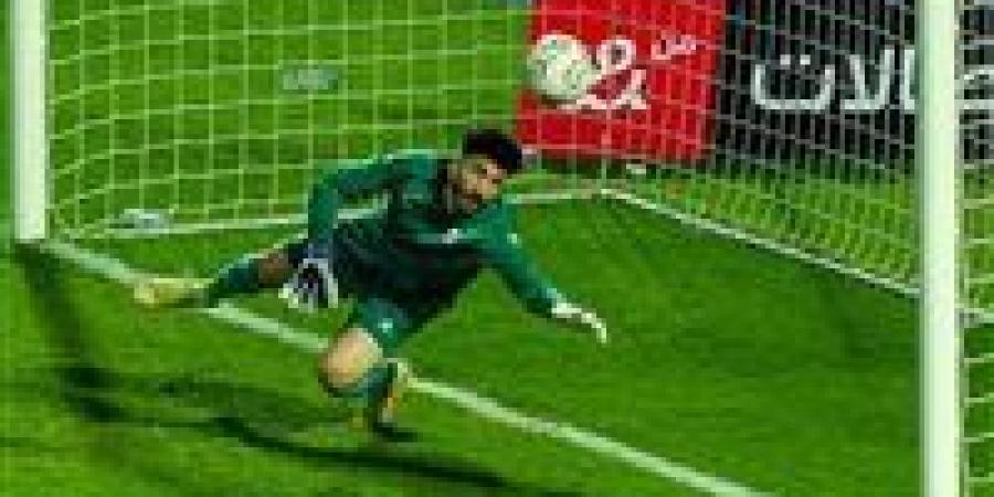 بودي
      سمير
      حارس
      إنبي:
      "اتظلمنا"
      أمام
      الأهلي..
      والحكام
      "تميل"
      للفريق
      الكبيرة