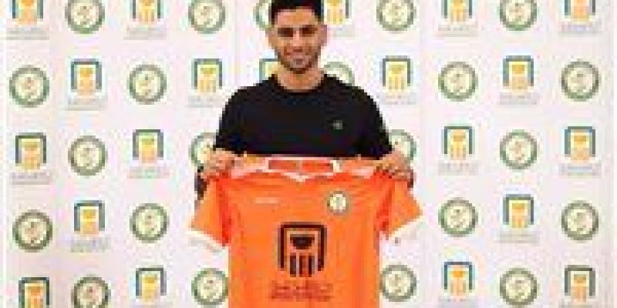 توروب
      يطلب
      التعاقد
      مع
      مدافعين
      في
      يناير
      والجزار
      أبرز
      المرشحين
      (خاص)