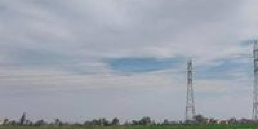 الأرصاد:
      شبورة
      كثيفة
      وأمطار
      خفيفة..
      خريف
      نوفمبر
      يبدأ
      بتقلبات