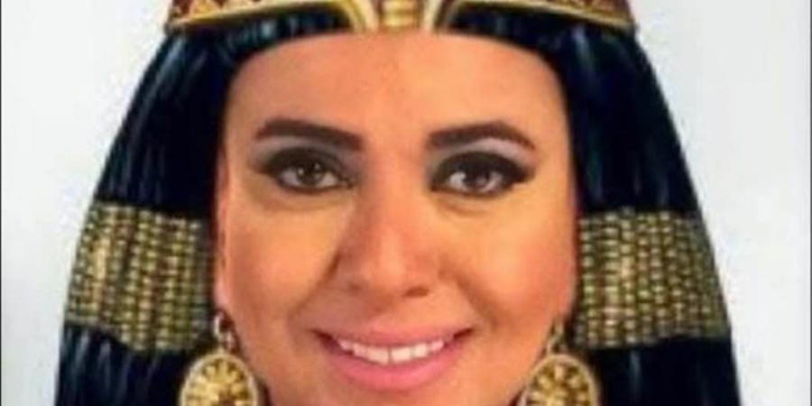 "النهاردة
      الفرحة
      فرض"..
      نشوى
      مصطفى
      تودّع
      حزن
      رحيل
      زوجها
      بفرحة
      افتتاح
      المتحف
      الكبير