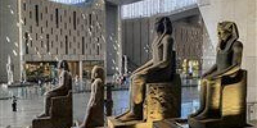 ماذا
      بعد
      افتتاح
      المتحف
      المصري
      الكبير..
      انتعاشة
      كبرى
      لقطاع
      السياحة..
      فيديو