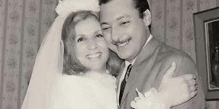 «أرجوك
      عايزة
      أتطلق»..
      قصة
      زواج
      صباح
      من
      رشدي
      أباظة
      بين
      الغيرة
      والحب
      والندم