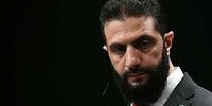 الشرع
      إلى
      واشنطن..
      زيارة
      تاريخية
      تعيد
      رسم
      خريطة
      الشرق
      الأوسط