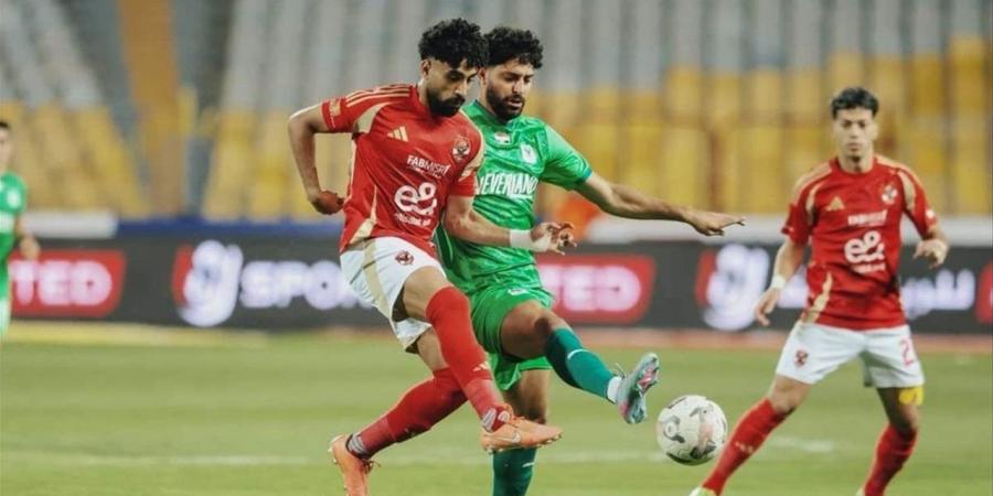 توروب
      يبحث
      عن
      استعادة
      الانتصارات..
      الأهلى
      فى
      اختبار
      جديد
      أمام
      المصرى
      بالدورى