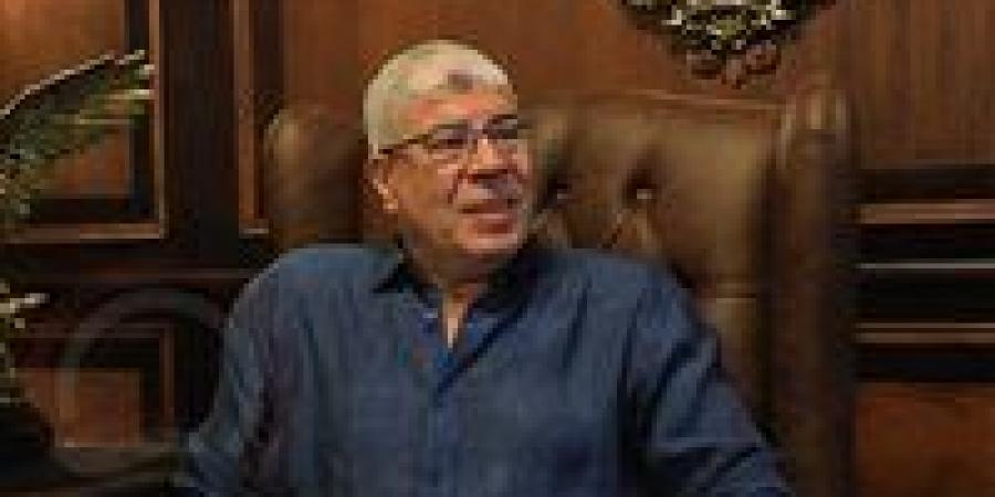 أحمد
      شوبير
      يعلق
      على
      قرار
      إقالة
      البلجيكي
      يانيك
      فيريرا
      من
      تدريب
      الزمالك