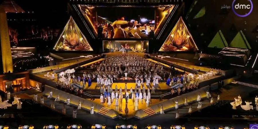 مصر
      أرض
      السلام..
      "بلومبرج":
      افتتاح
      المتحف
      الكبير
      مُبهر
      وأذهل
      العالم