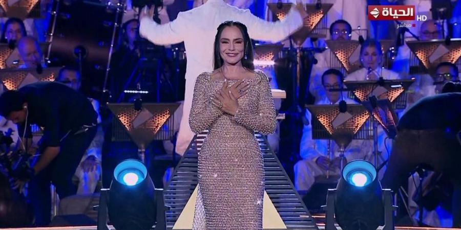 شيريهان
      ببصمة
      إيلي
      صعب
      وأنامل
      علاء
      التونسي
      في
      افتتاح
      المتحف
      المصري
      الكبير