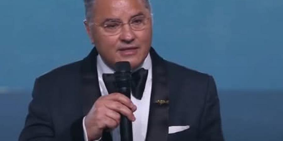 محمد
      السعدي
      يكشف
      كواليس
      حفل
      المتحف
      المصري
      الكبير:
      اشتغلنا
      علشان
      المصريين
      يفرحوا