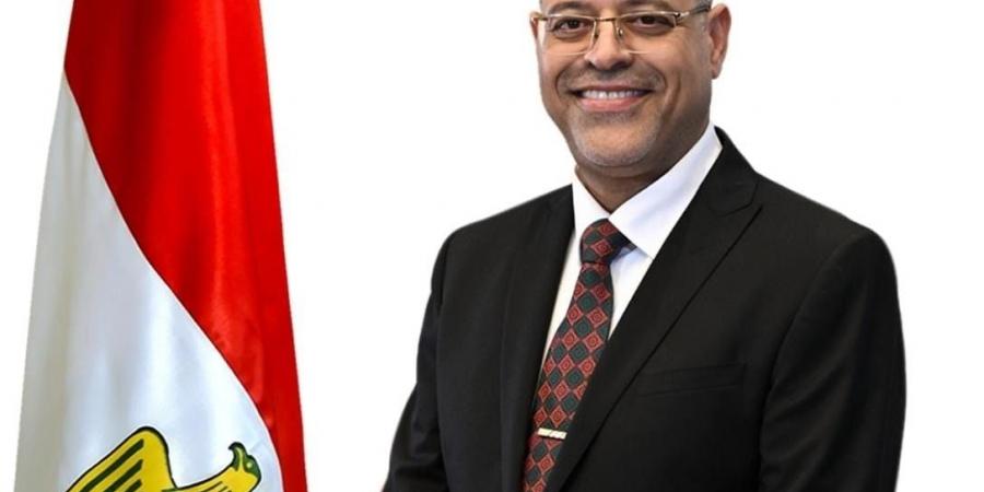 75
      ألف
      فرصة
      مجانية..
      وزارة
      العمل
      تطلق
      مبادرة
      التدريب
      المهني