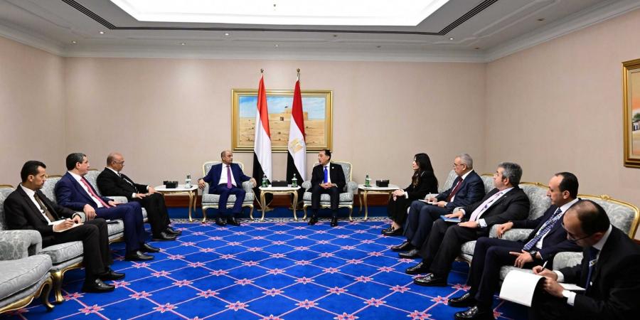 مدبولي
      يلتقي
      رئيس
      الوزراء
      اليمني
      على
      هامش
      القمة
      العالمية
      لمكافحة
      الجوع
      والفقر