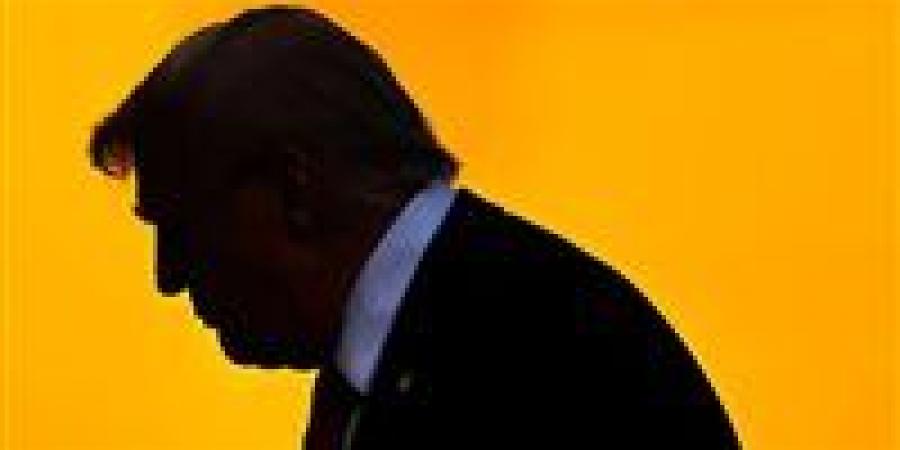 هل
      يستطيع
      ترامب
      تولي
      الرئاسة
      لولاية
      ثالثة؟..
      جدل
      بين
      القانون
      والطموح
      السياسي