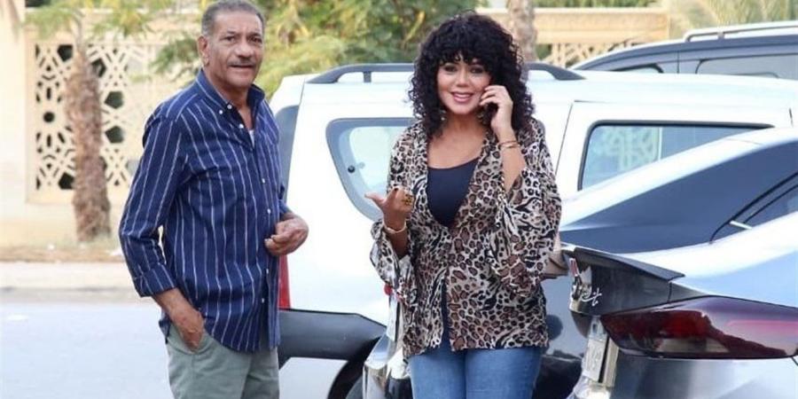 مسلسل
      لينك
      الحلقة
      16..
      انكشاف
      هوية
      سارقي
      أموال
      بكر
      وأسما