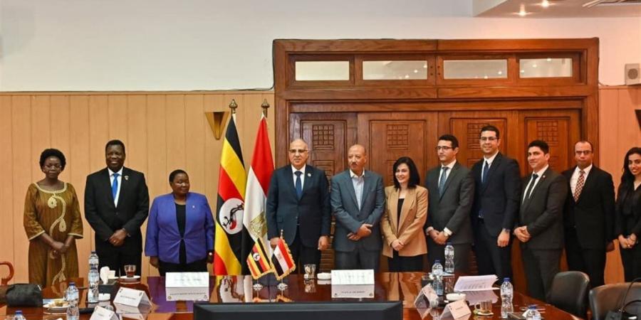 وزير
      الري:
      التزام
      مصر
      القوي
      بدعم
      التنمية
      في
      دول
      حوض
      النيل